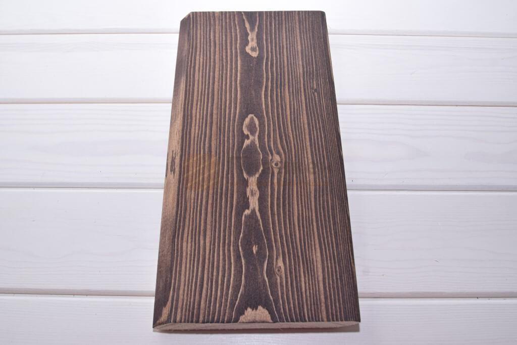 окрашенный планкен в темно-коричневый