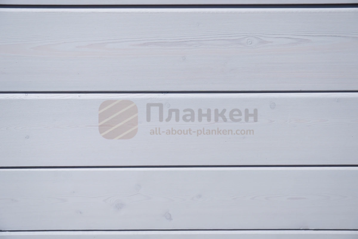 Фактура светлой окрашенной фасадной доски